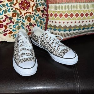 Converse Cheetah Sneakers (Size 7.5, never worn)